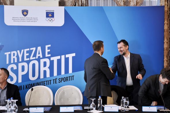 “Tryeza e Sportit” e treta në radhë, e organizuar nga Ministria e Sportit në bashkëpunim me Komitetin Olimpik të Kosovës