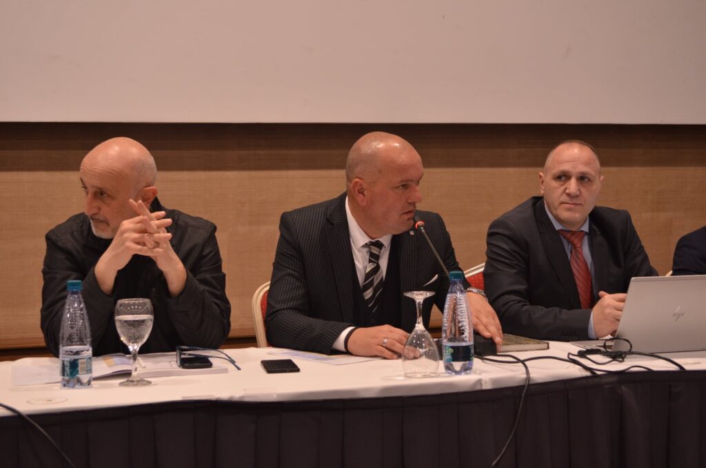 U mbajt Kuvendi i Punës 2021 i Federatës së karatesë e Kosovës, në hotel Emerald në Prishtinë