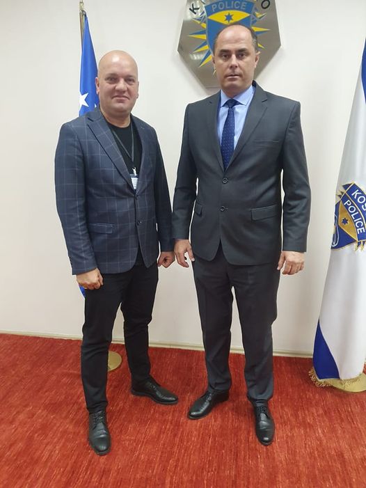 Takim frytdhënës i kryetarit të FKK-së z.Avni Gashi me drejtorin e përgjithshëm të policisë së Kosovës z.Samedin Mehmeti